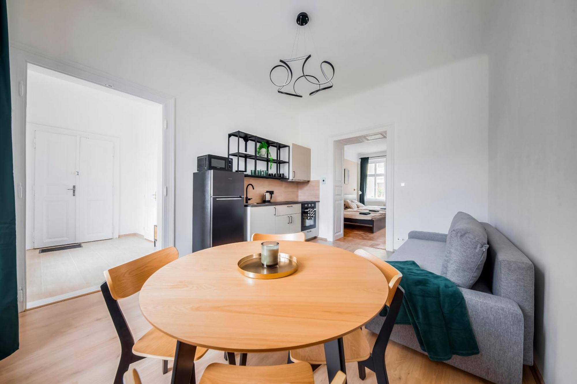 City Center Premium Apartment Prag Eksteriør billede